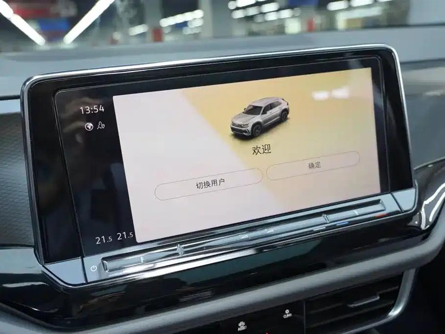 2022 Teramont X 380TSI 4WD Luxury Edition — миниатюра 21
