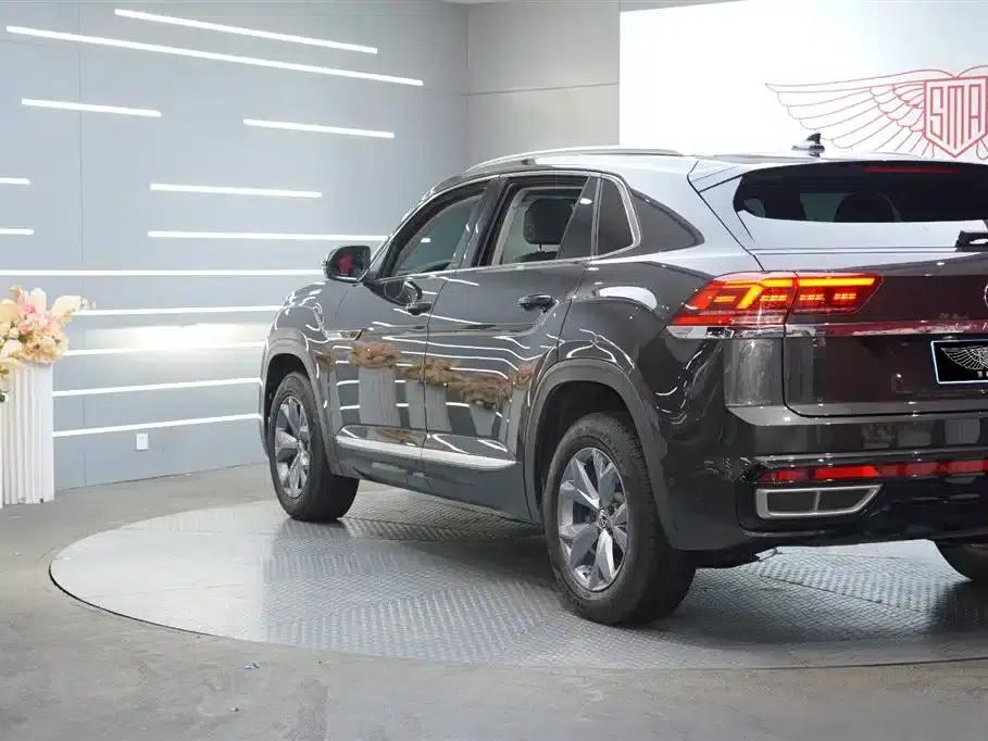 2022 Teramont X 380TSI 4WD Luxury Edition — миниатюра 4