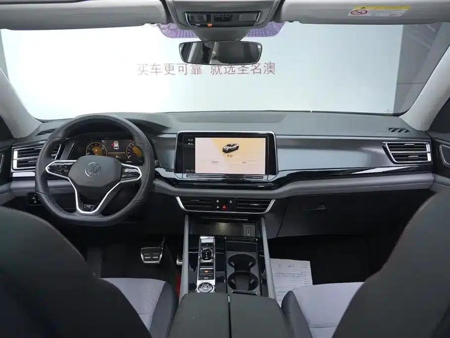 2022 Teramont X 380TSI 4WD Luxury Edition — миниатюра 9