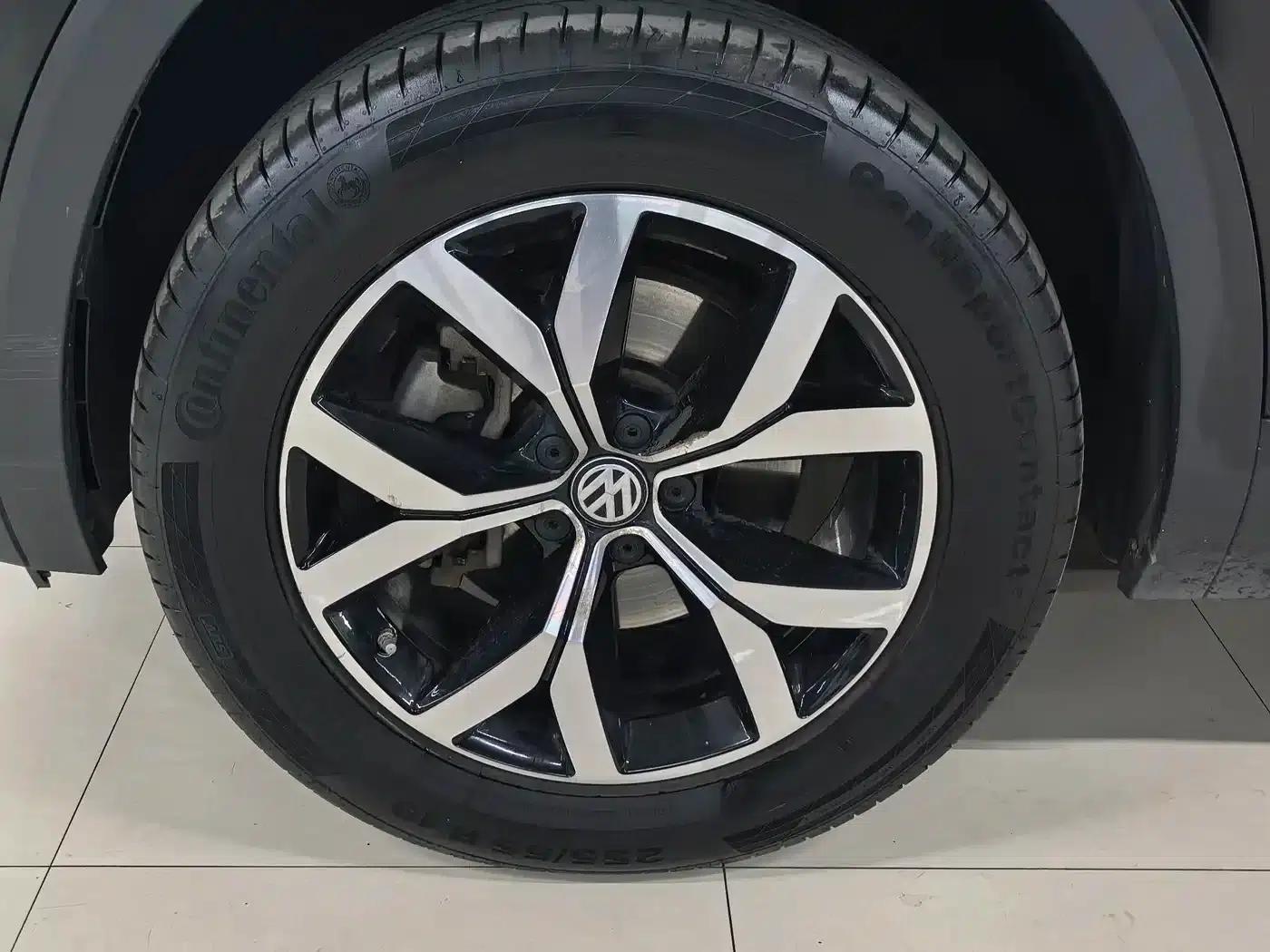 2017 Volkswagen Teramont 380TSI 4WD Luxury Edition — миниатюра 11