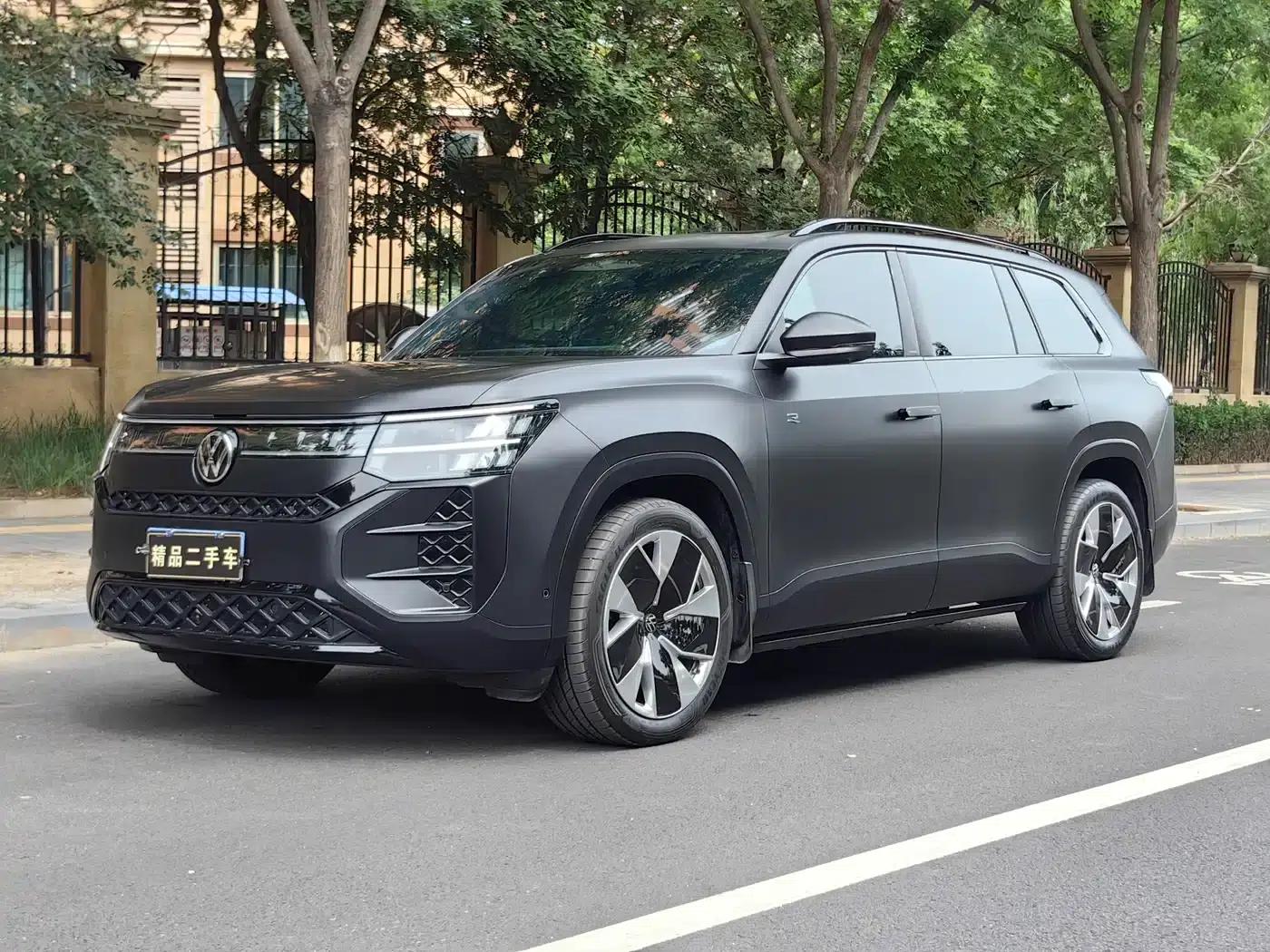 2025 Teramont Pro 450TSI 4WD Summit Edition — миниатюра 1