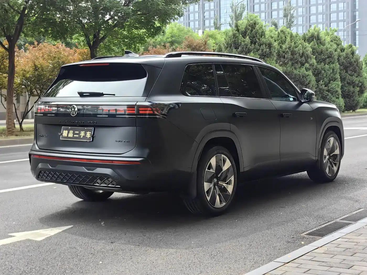 2025 Teramont Pro 450TSI 4WD Summit Edition — миниатюра 28