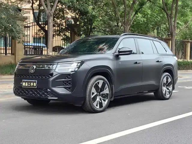 2025 Teramont Pro 450TSI 4WD Summit Edition