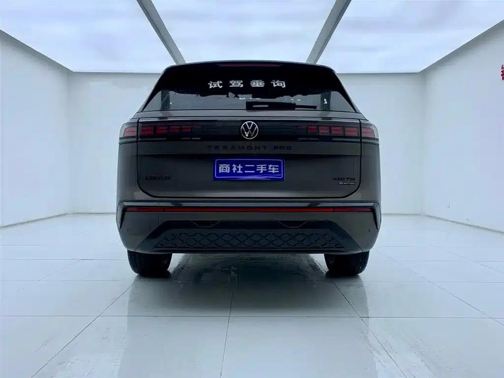 2025 Teramont Pro 450TSI 4WD Summit Edition — миниатюра 4