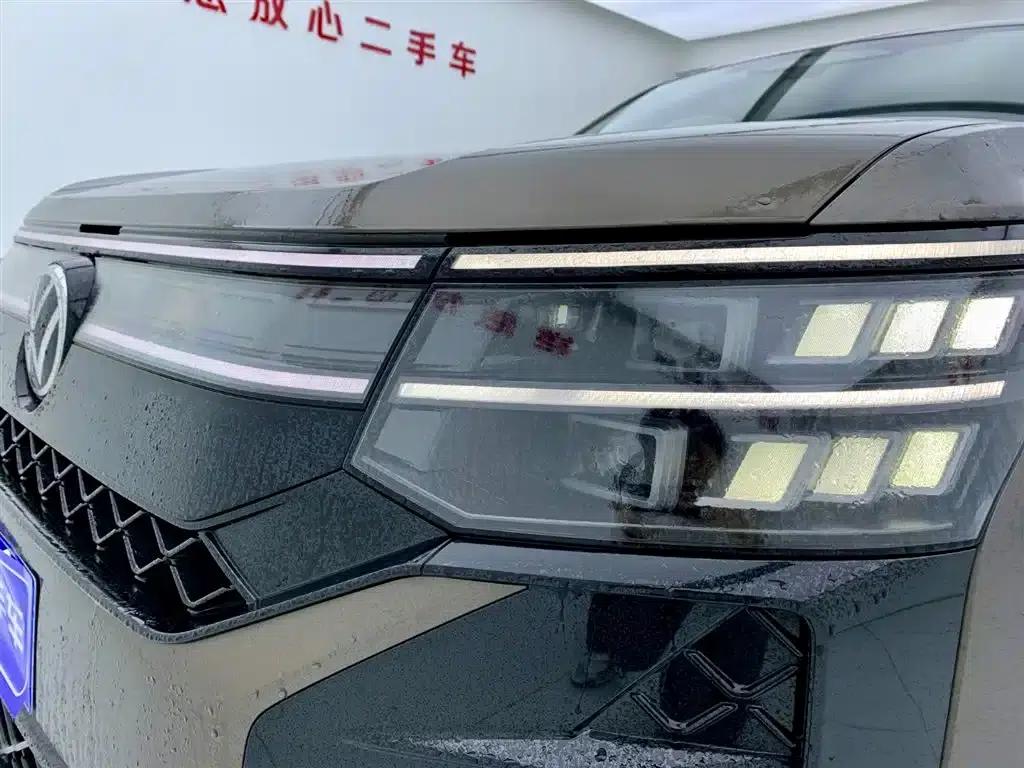 2025 Teramont Pro 450TSI 4WD Summit Edition — миниатюра 7
