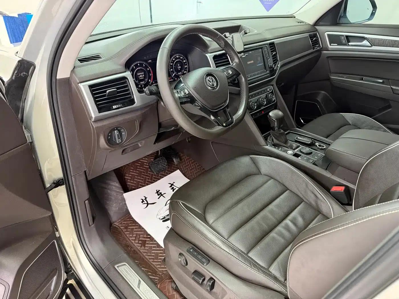 2017 Volkswagen Teramont 530 V6 AWD Supreme Flagship Edition — миниатюра 18