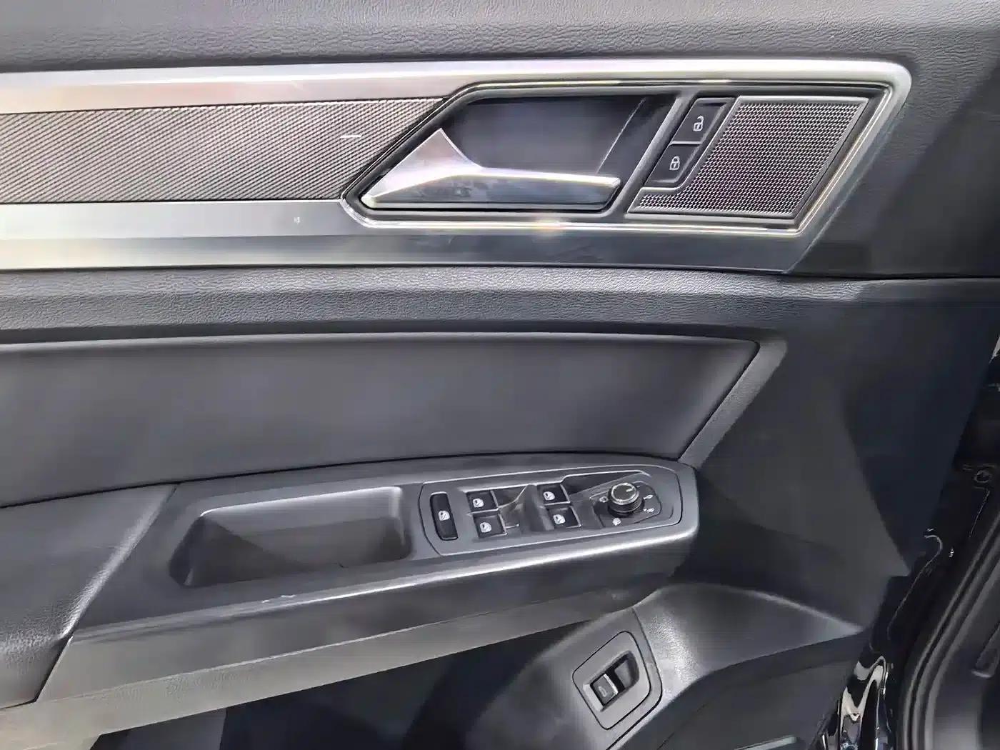 2020 Volkswagen Teramont 380TSI 4WD Luxury Edition (China VI Emission Standard) — миниатюра 16