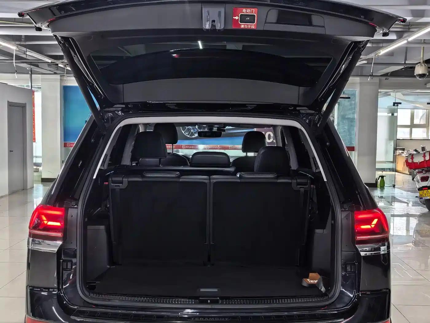 2021 Volkswagen Teramont 380TSI 4WD Premium Luxury Edition — миниатюра 11