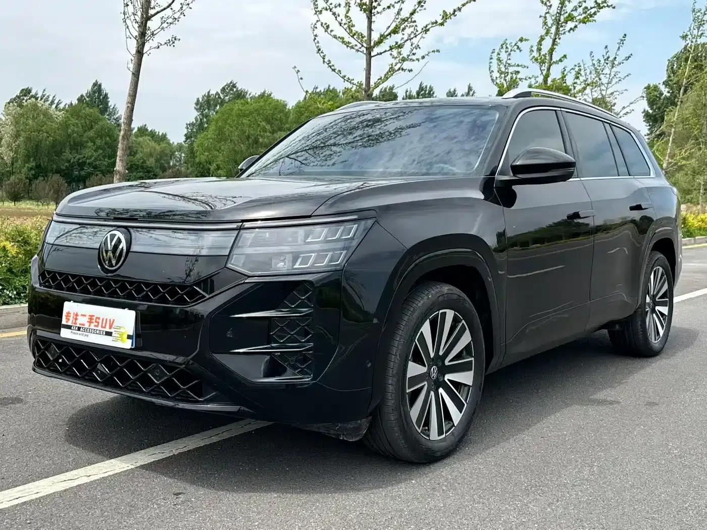 2025 Teramont Pro 450TSI 4WD Cross-Country Edition — миниатюра 3