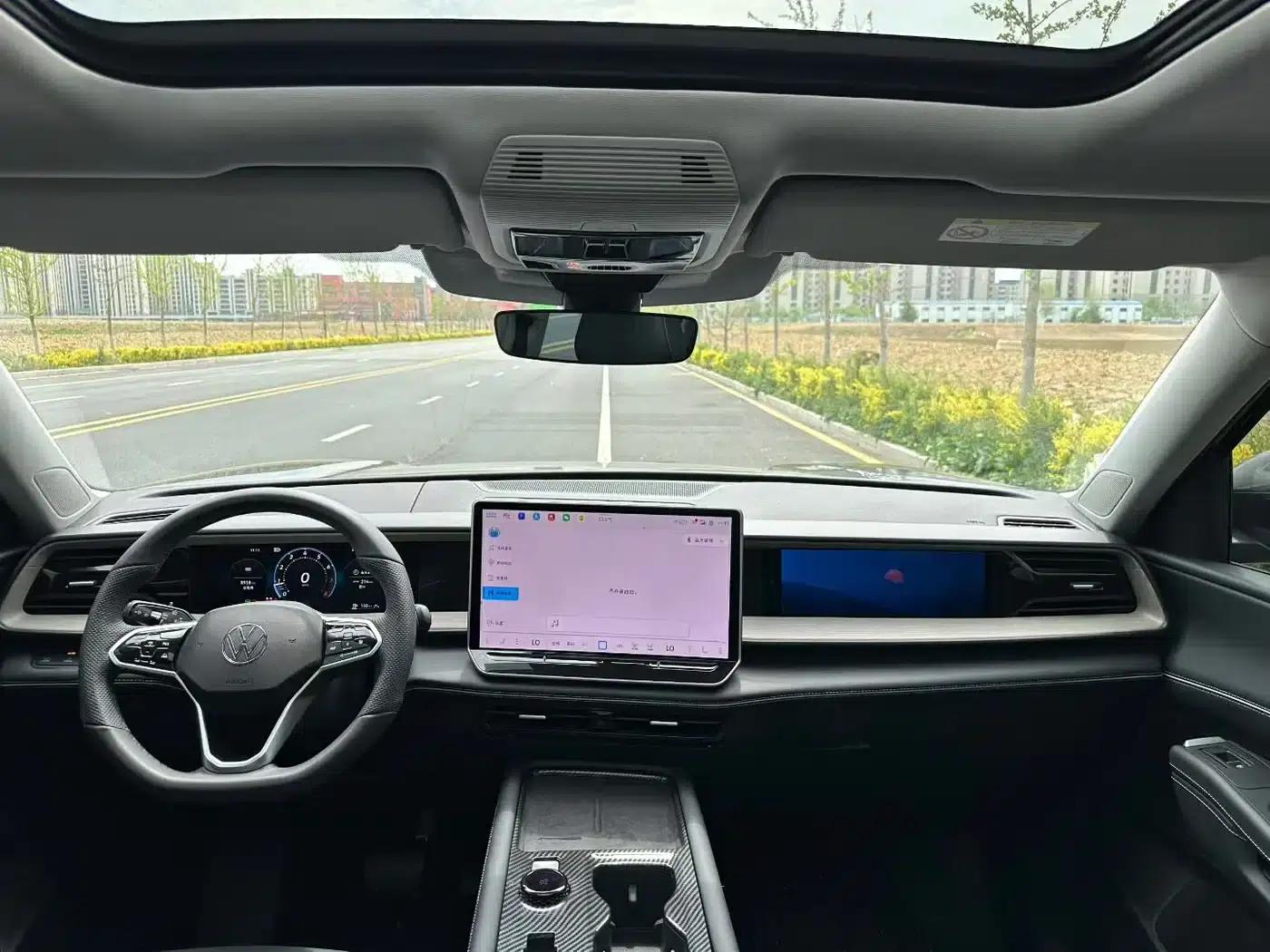 2025 Teramont Pro 450TSI 4WD Cross-Country Edition — миниатюра 4
