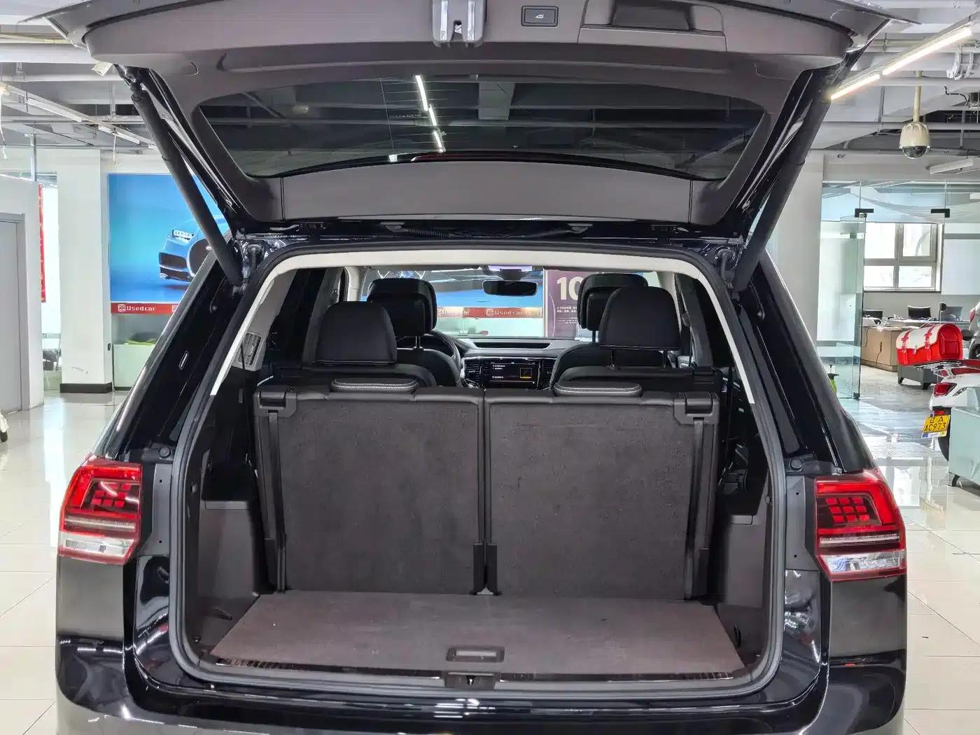 Teramont 2019 530 V6 4WD Flagship Edition (National V Emission Standard) — миниатюра 16