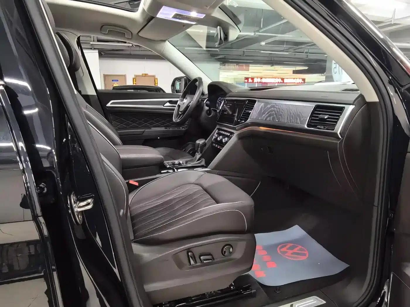 Teramont 2019 530 V6 4WD Flagship Edition (National V Emission Standard) — миниатюра 21