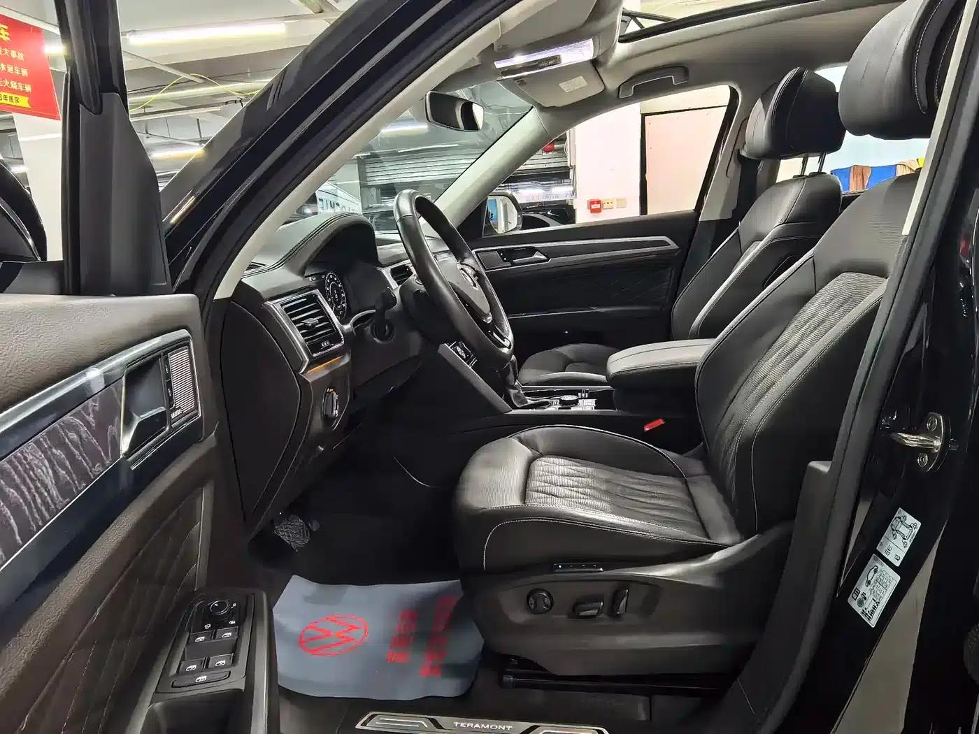 Teramont 2019 530 V6 4WD Flagship Edition (National V Emission Standard) — миниатюра 4