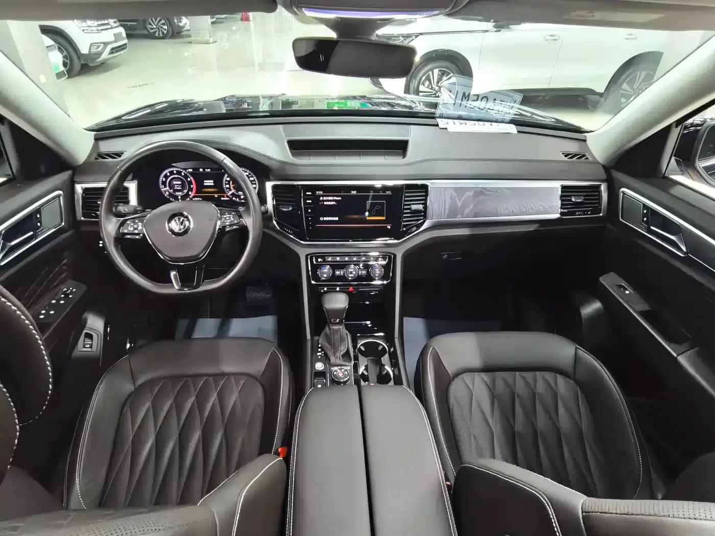 Teramont 2019 530 V6 4WD Flagship Edition (National V Emission Standard) — миниатюра 5