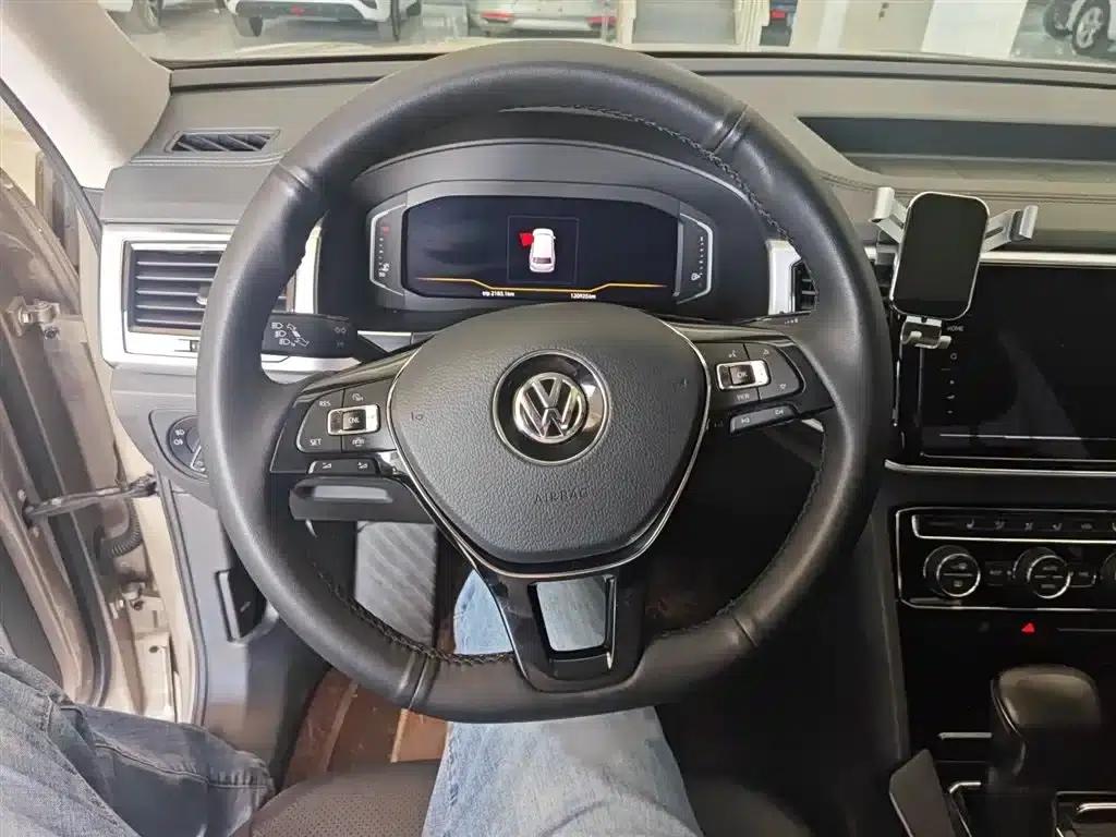 2020 Volkswagen Teramont 380TSI 4WD Luxury Edition (China VI Emission Standard) — миниатюра 2