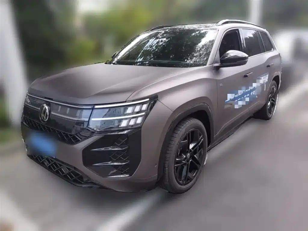 2025 Teramont Pro 450TSI 4WD Summit Edition — миниатюра 1