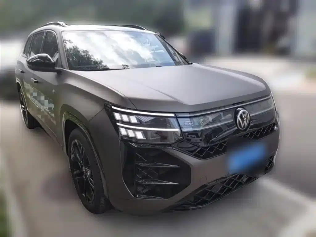 2025 Teramont Pro 450TSI 4WD Summit Edition — миниатюра 7