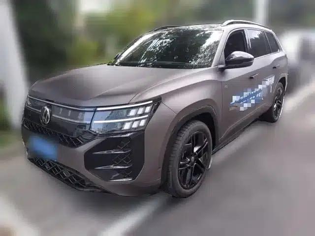 2025 Teramont Pro 450TSI 4WD Summit Edition