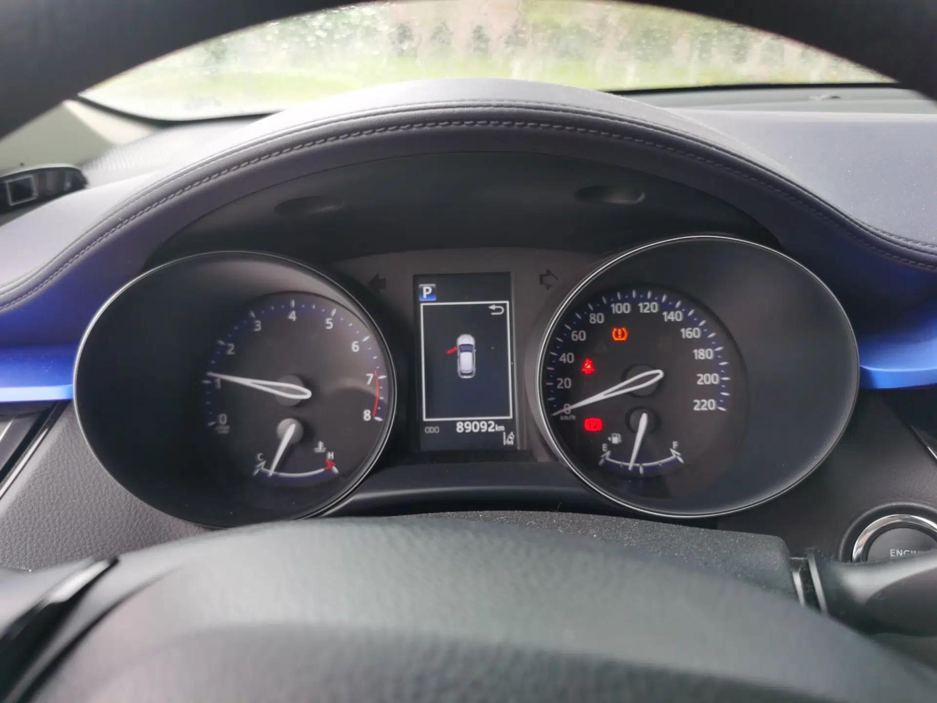 Toyota C-HR 2018 2.0L Leading with Sunroof China VI Standard — миниатюра 12