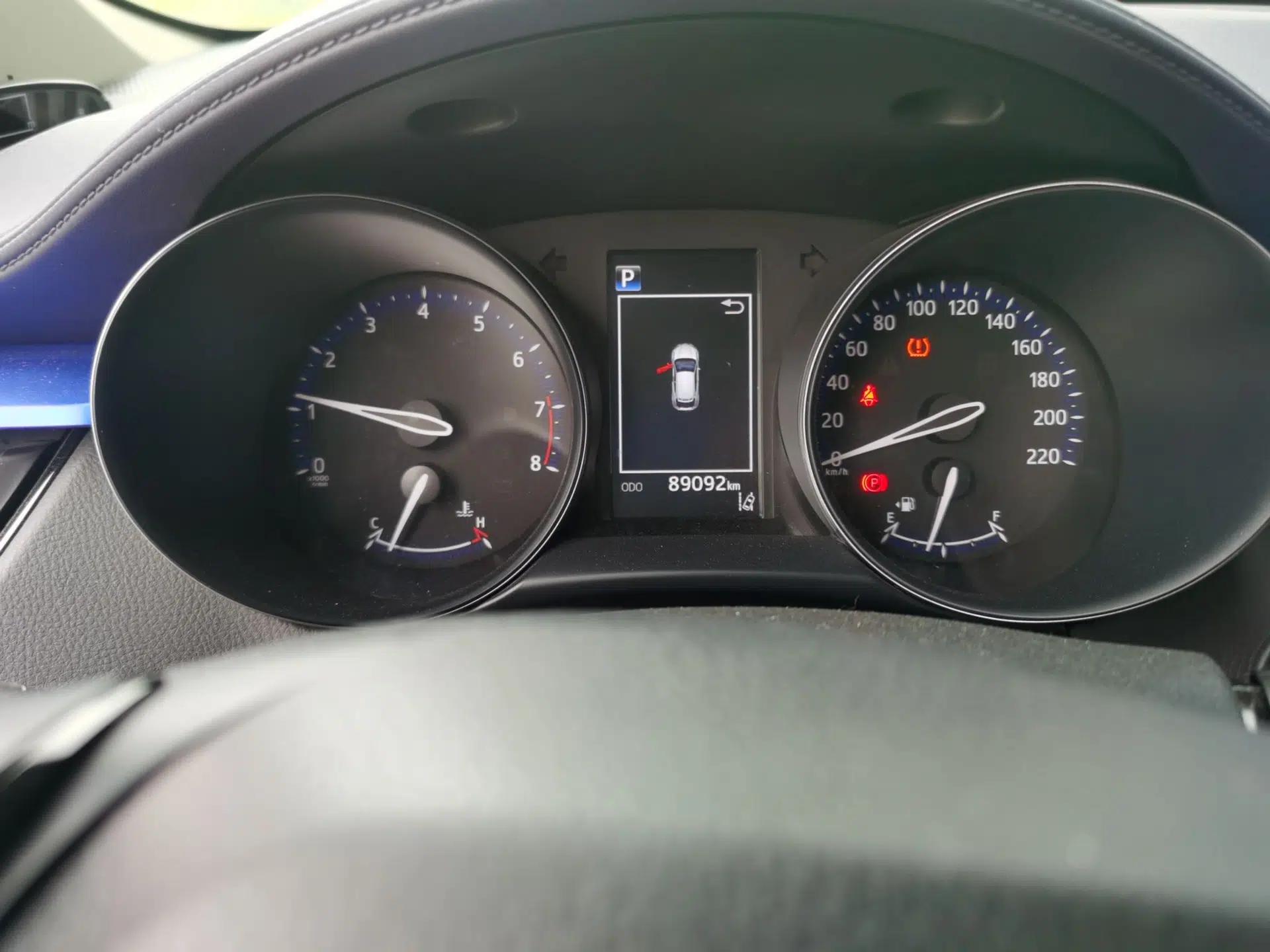 Toyota C-HR 2018 2.0L Leading with Sunroof China VI Standard — миниатюра 13