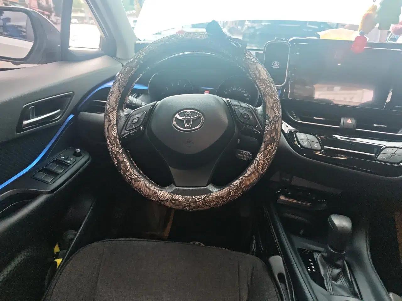 Toyota C-HR 2021 2.0L Comfort Edition — миниатюра 11