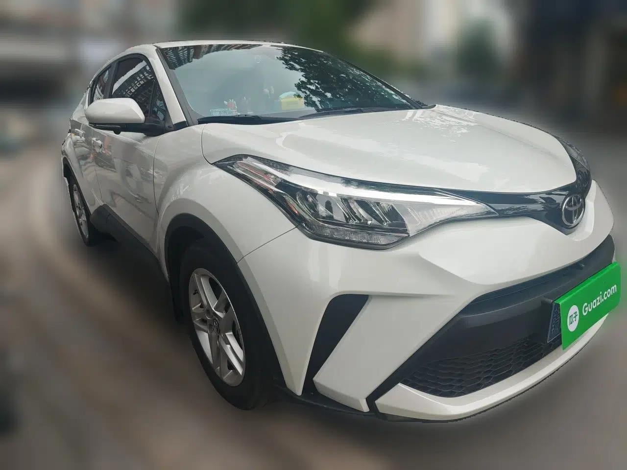 Toyota C-HR 2021 2.0L Comfort Edition — миниатюра 3