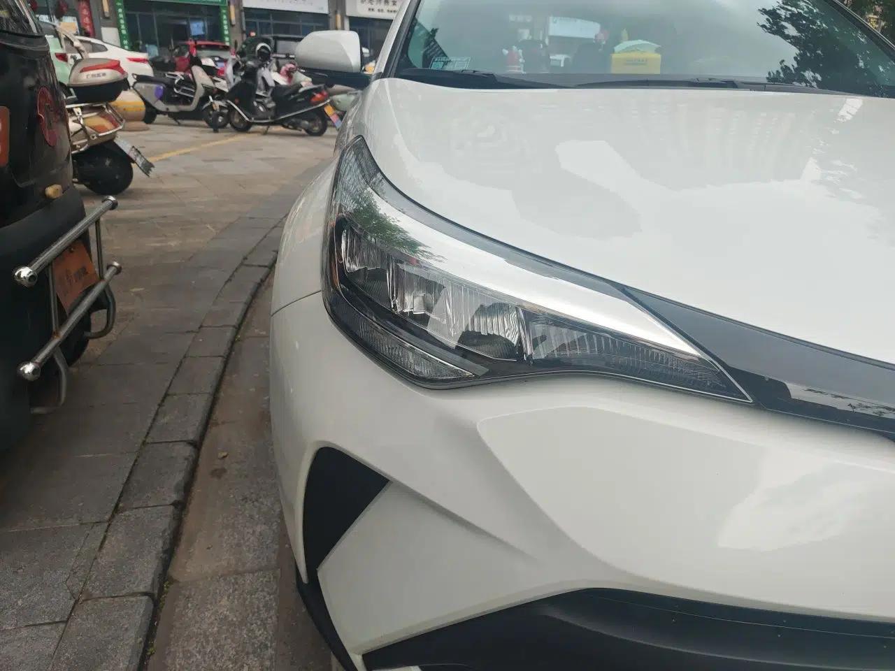 Toyota C-HR 2021 2.0L Comfort Edition — миниатюра 7