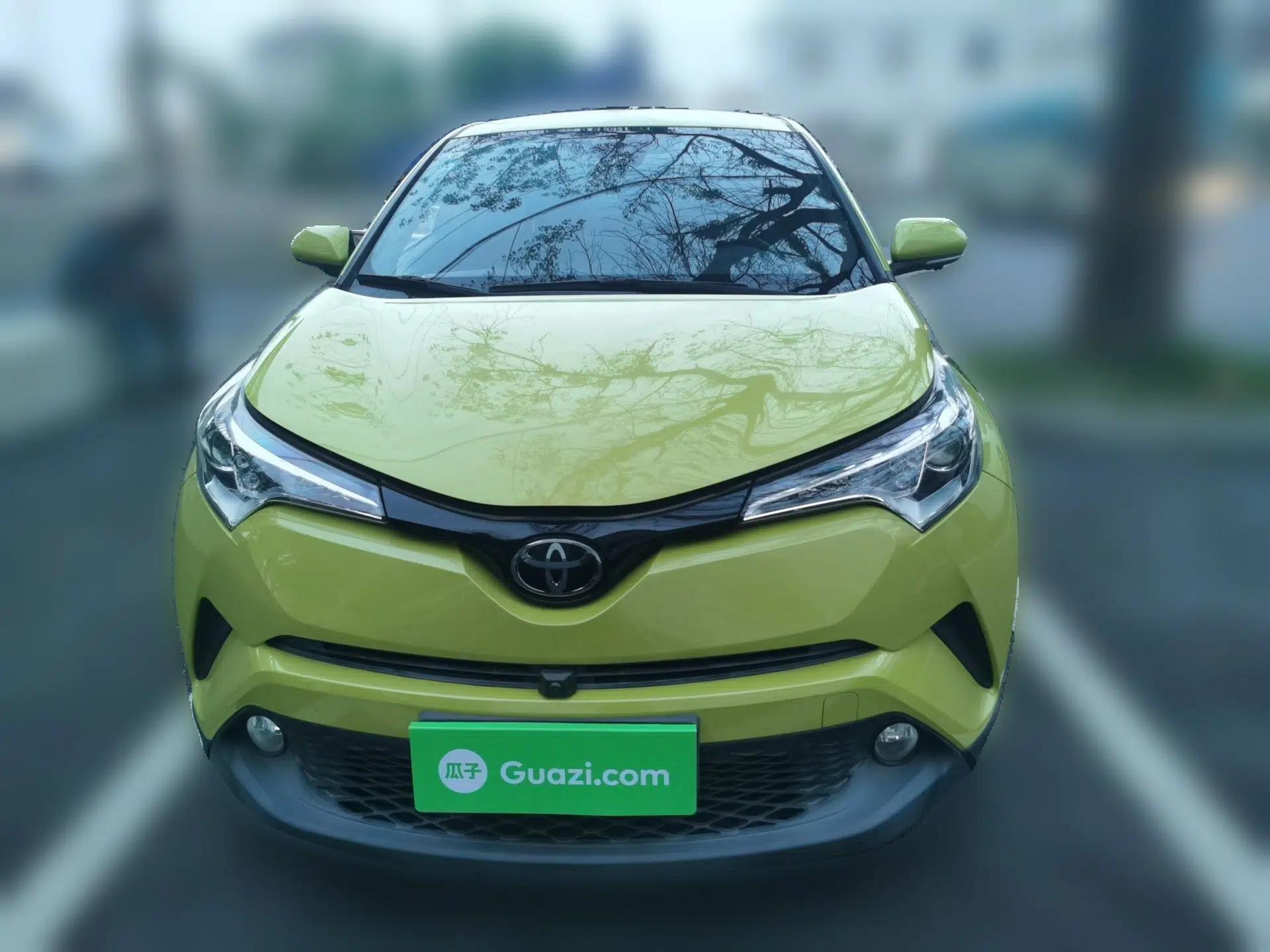 Toyota C-HR 2018 2.0L Leading Edition China VI — миниатюра 2