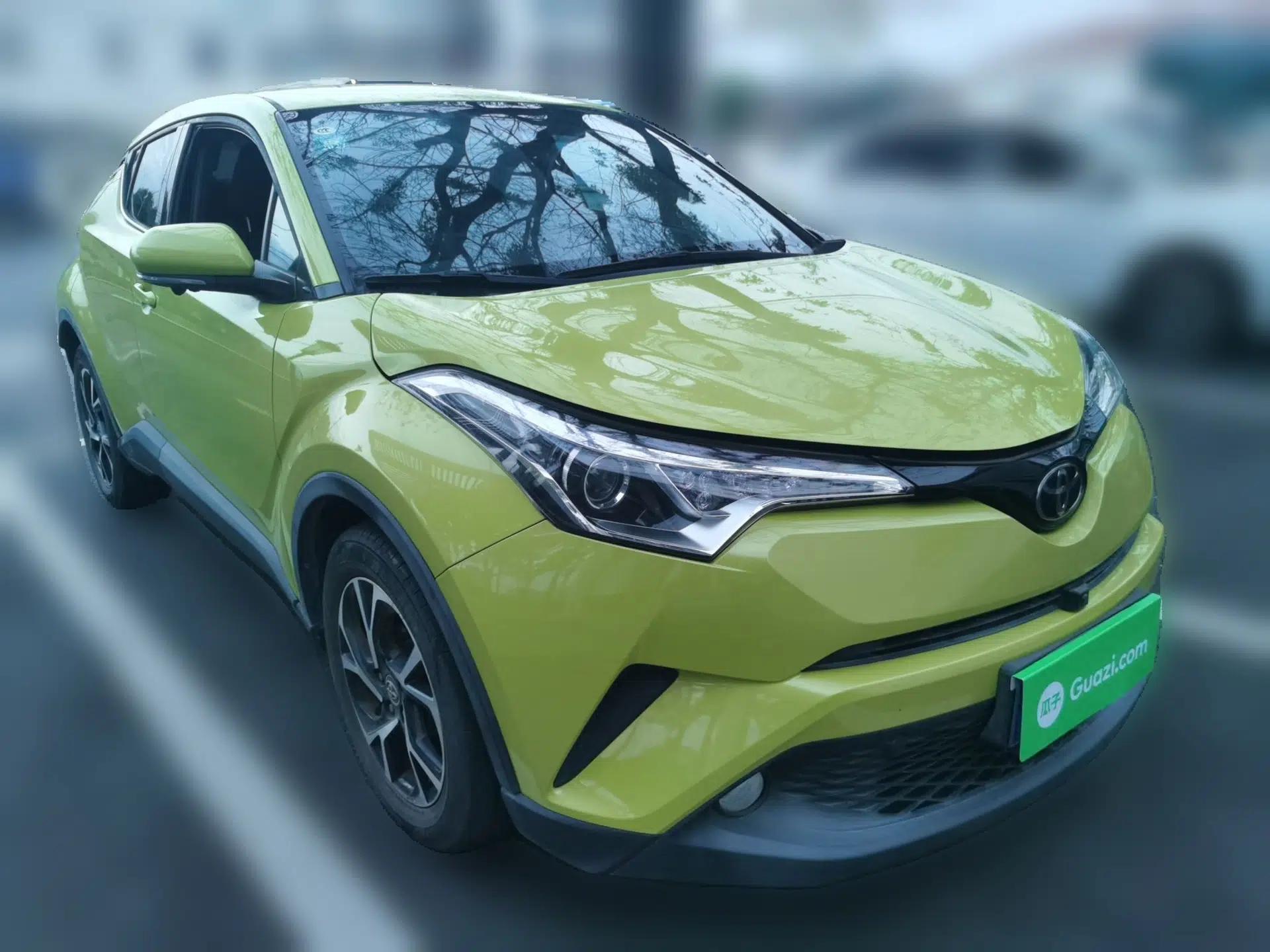 Toyota C-HR 2018 2.0L Leading Edition China VI — миниатюра 3