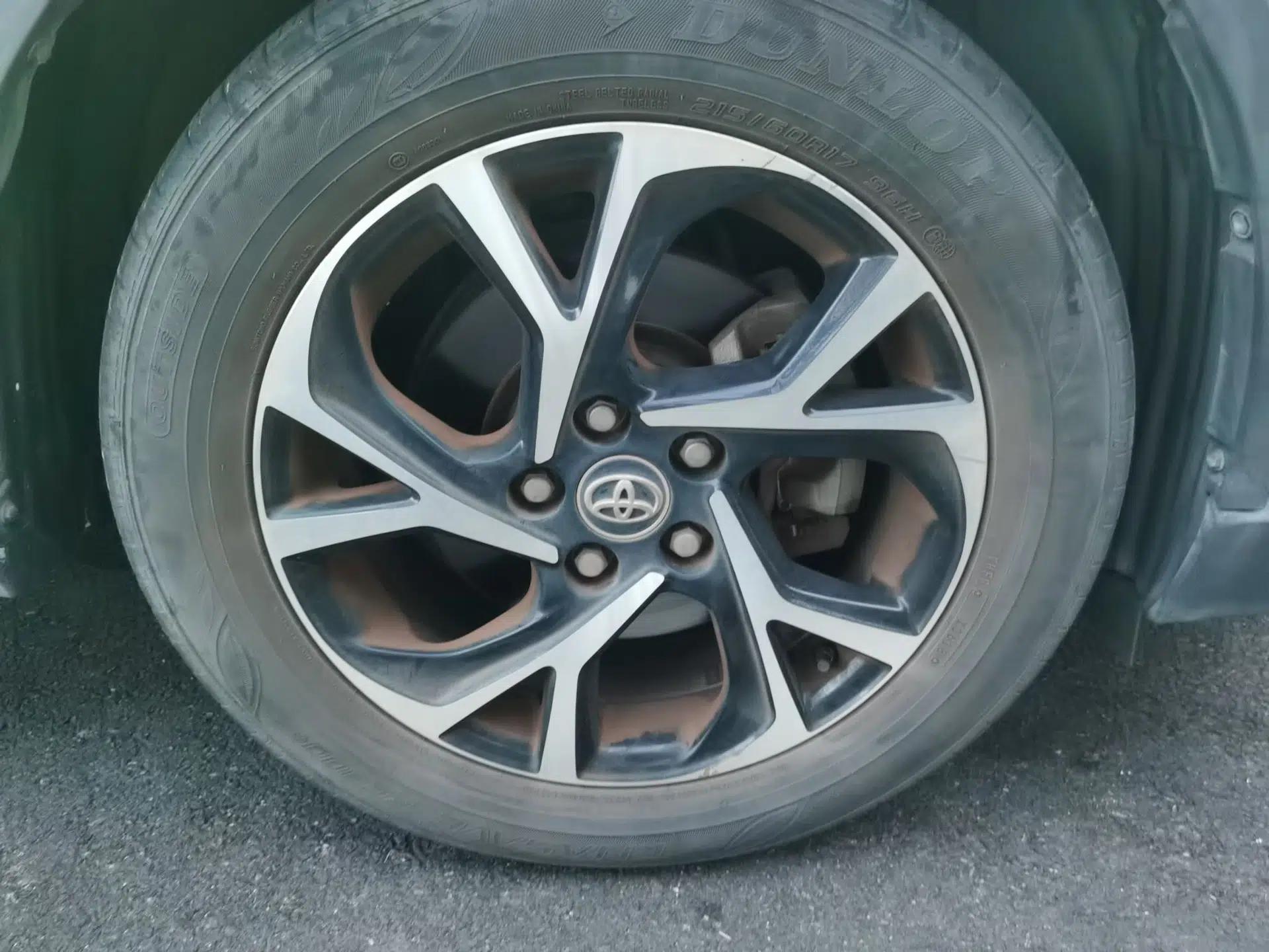Toyota C-HR 2018 2.0L Leading Edition China VI — миниатюра 8