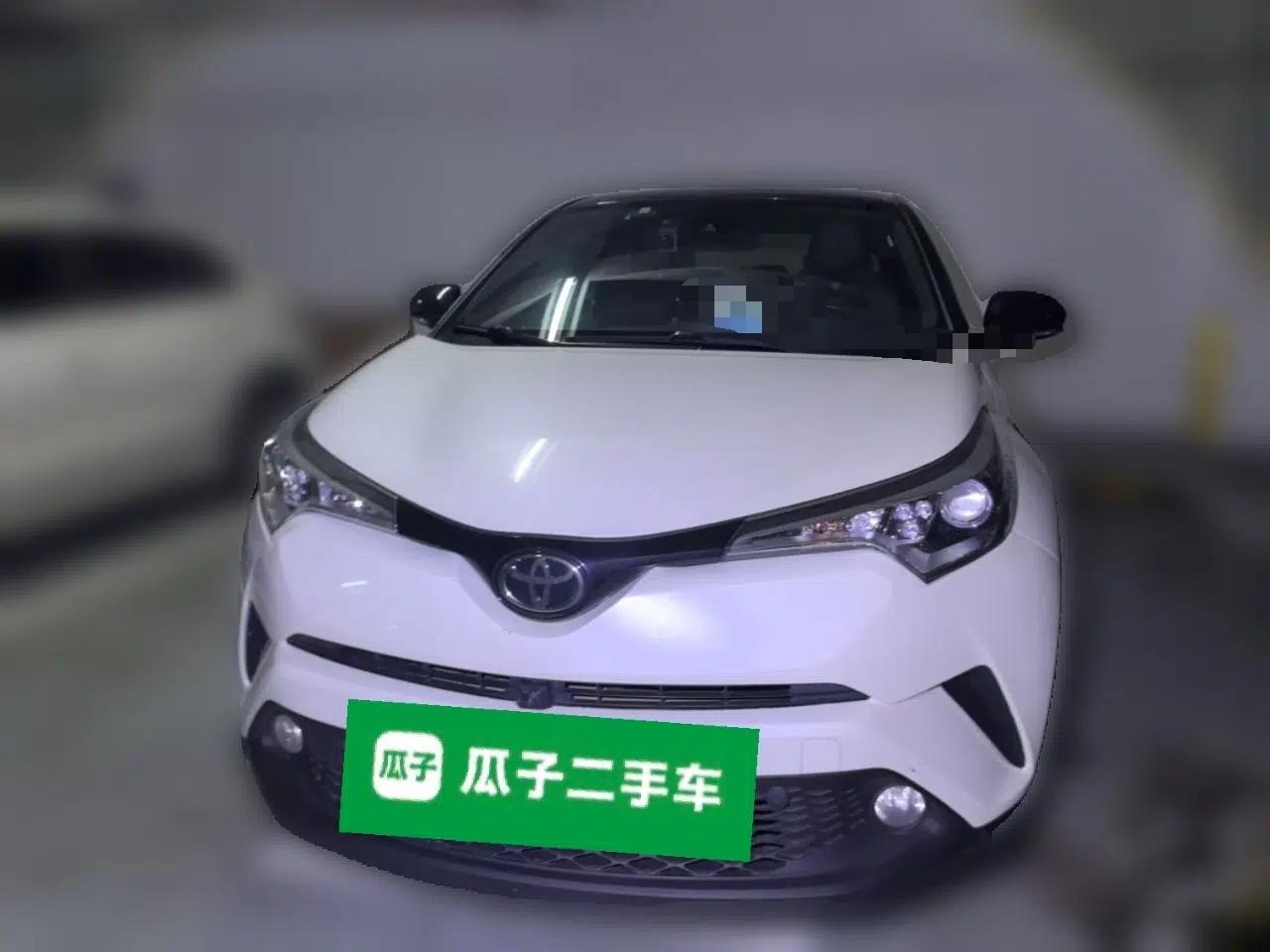 Toyota C-HR 2020 2.0L Leading Edition — миниатюра 2