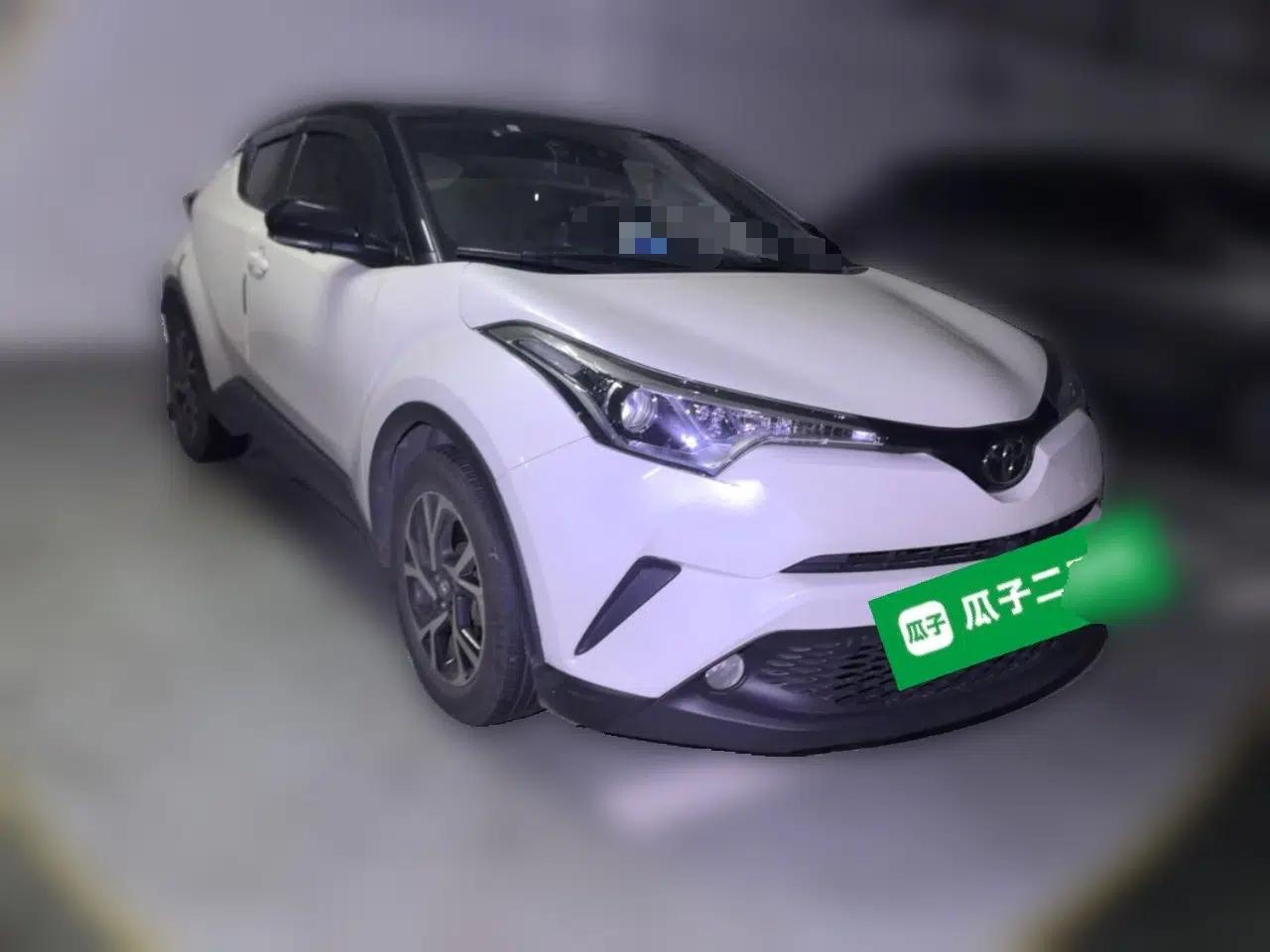 Toyota C-HR 2020 2.0L Leading Edition — миниатюра 3