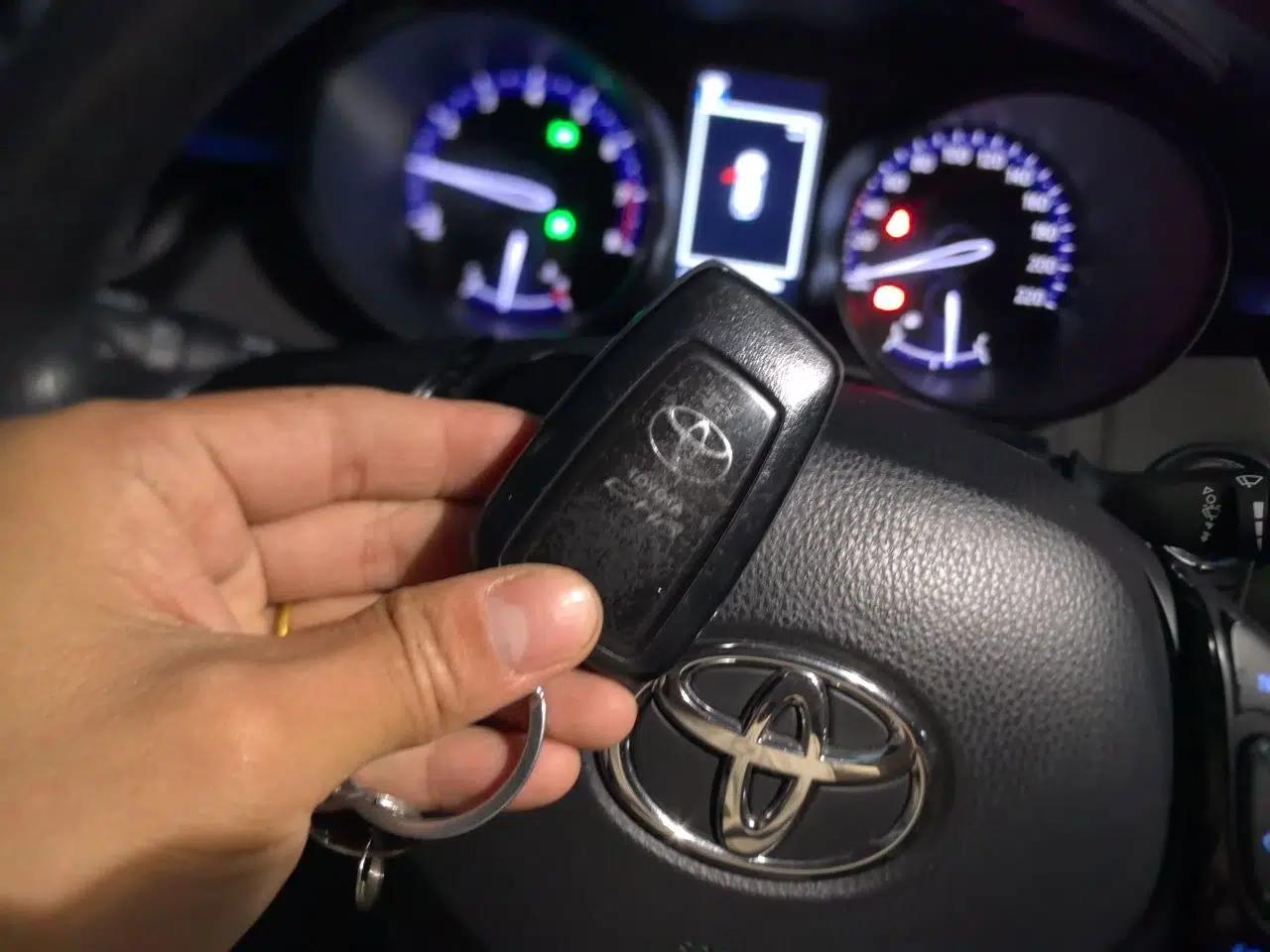 Toyota C-HR 2020 2.0L Leading Edition — миниатюра 9