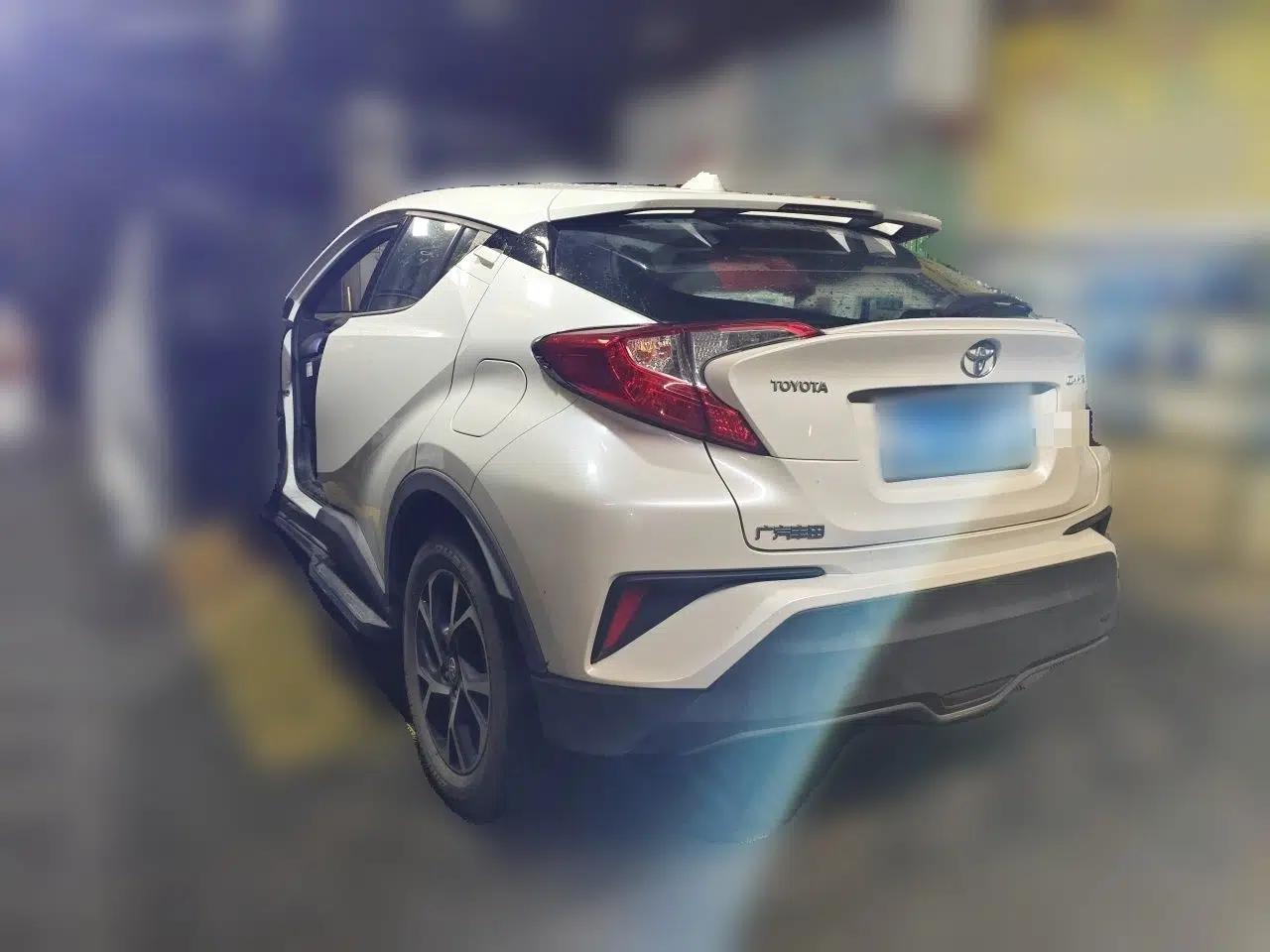 Toyota C-HR 2020 2.0L Leading Edition — миниатюра 4