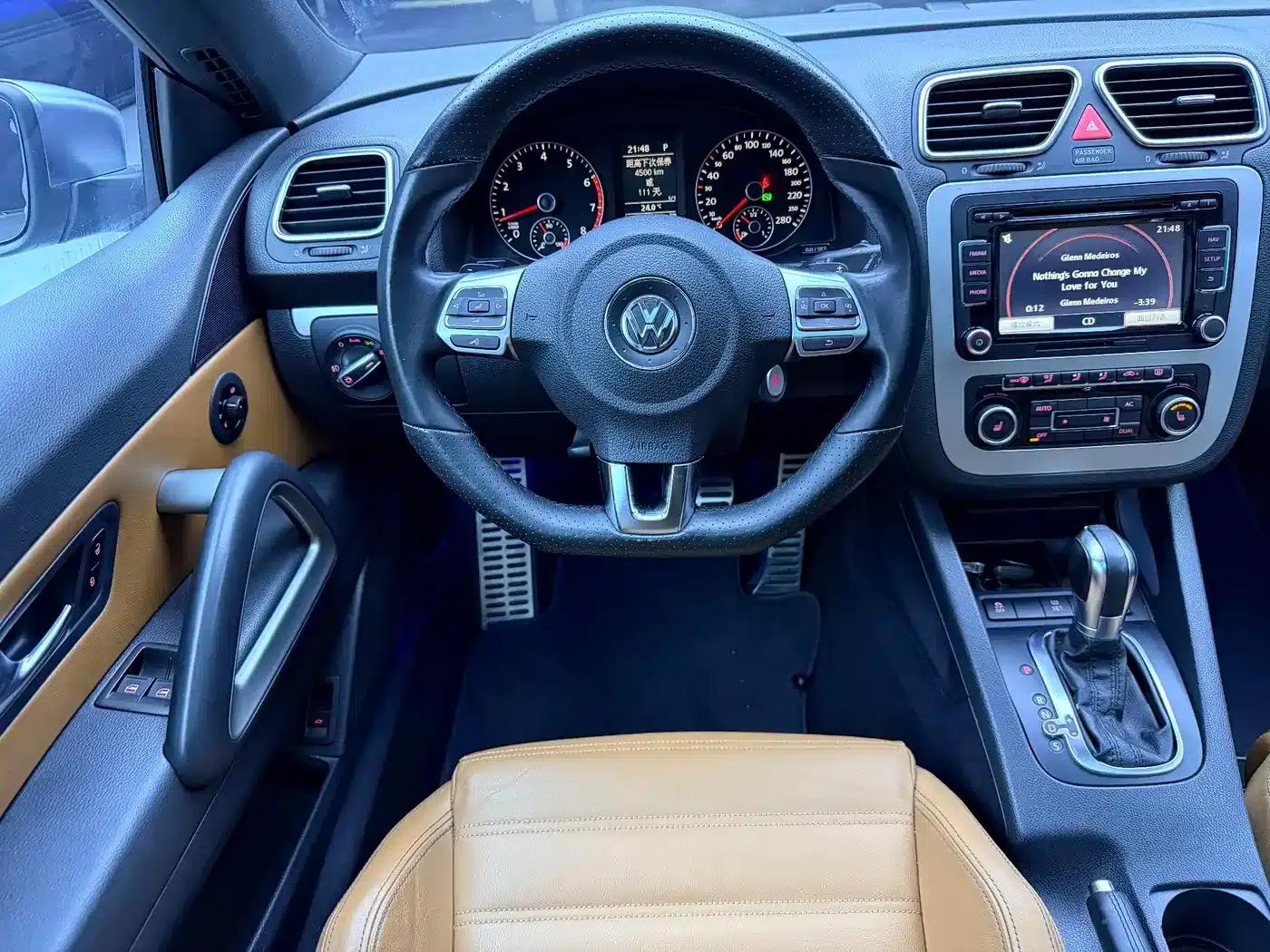 Scirocco 2011 2.0TSI Luxury Edition — миниатюра 15