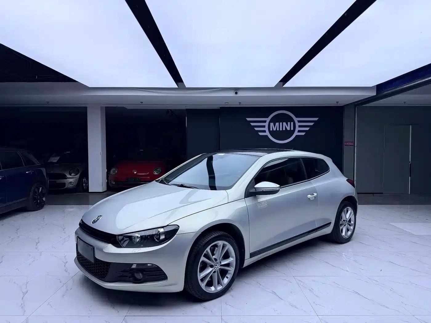 Scirocco 2011 2.0TSI Luxury Edition — миниатюра 4