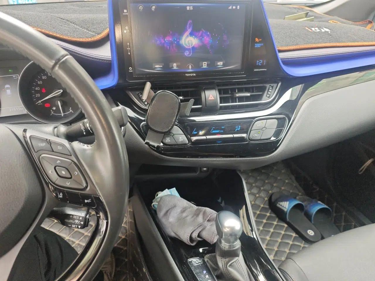 Toyota IZOA 2018 2.0L Yichi Version China VI Standard — миниатюра 14