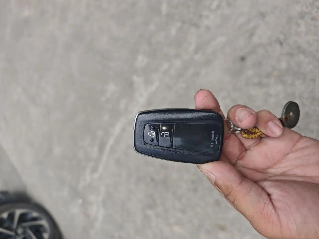 Toyota IZOA 2018 2.0L Yichi Version China VI Standard — миниатюра 9