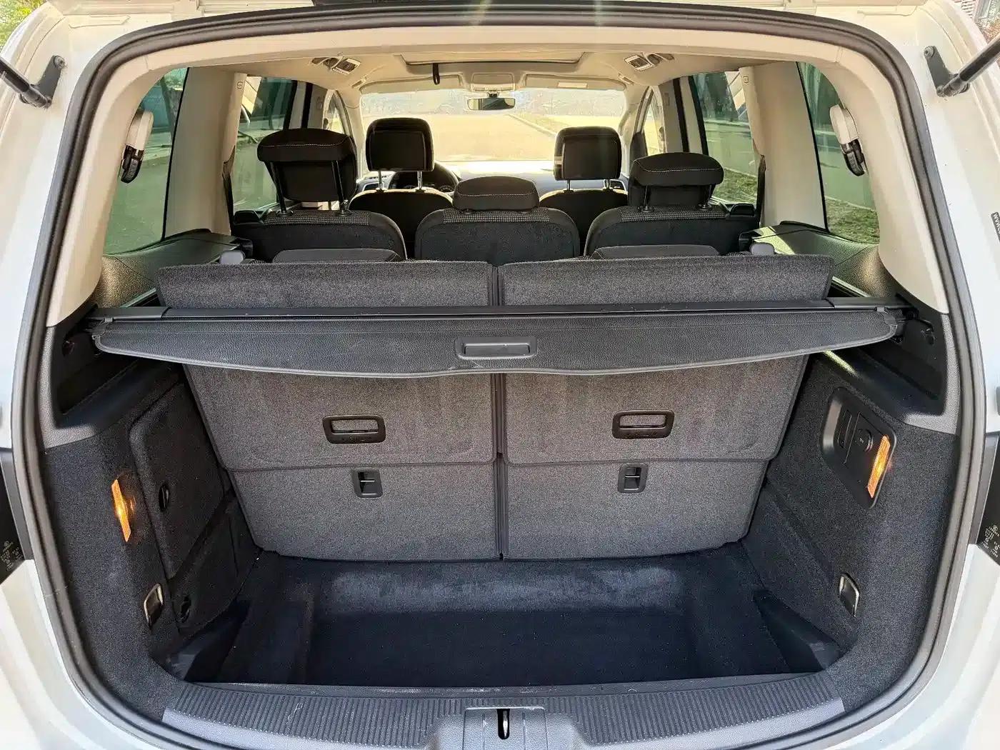 2016 Sharan 380TSI Comfort 7-seater — миниатюра 16