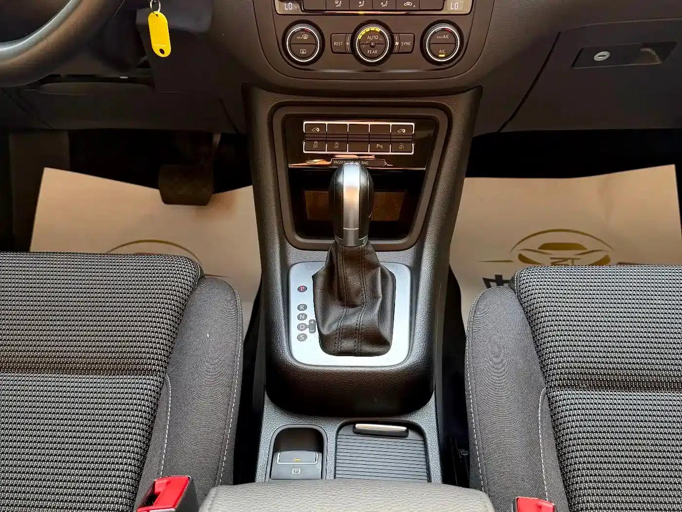 2016 Sharan 380TSI Comfort 7-seater — миниатюра 26