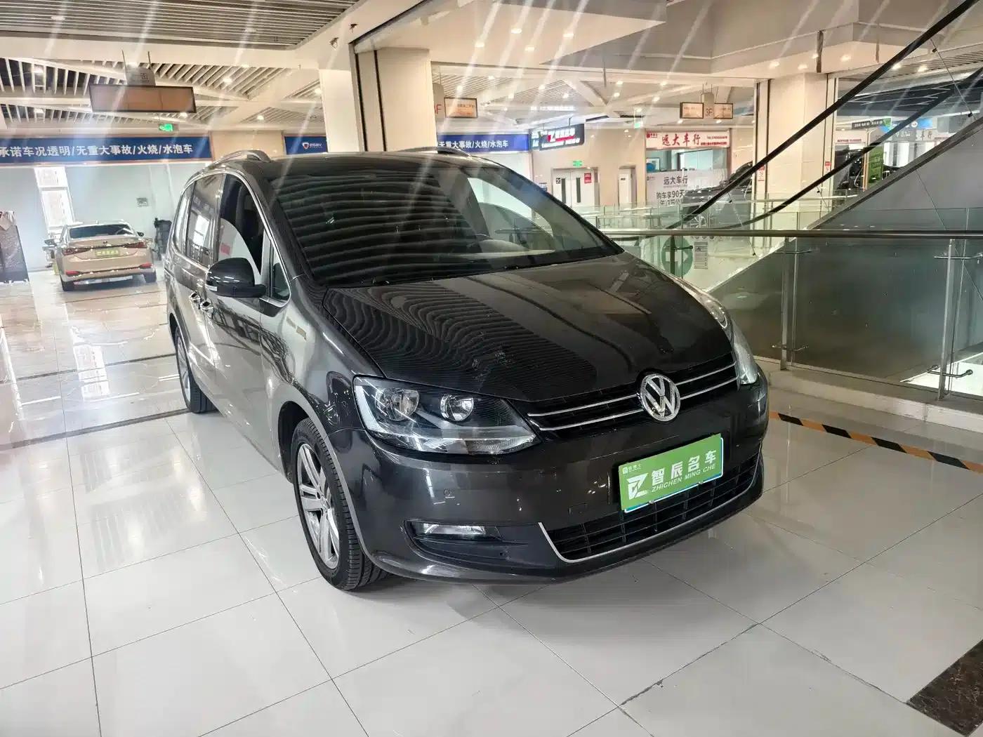 2016 Sharan 380TSI Comfort 7-seater — миниатюра 2