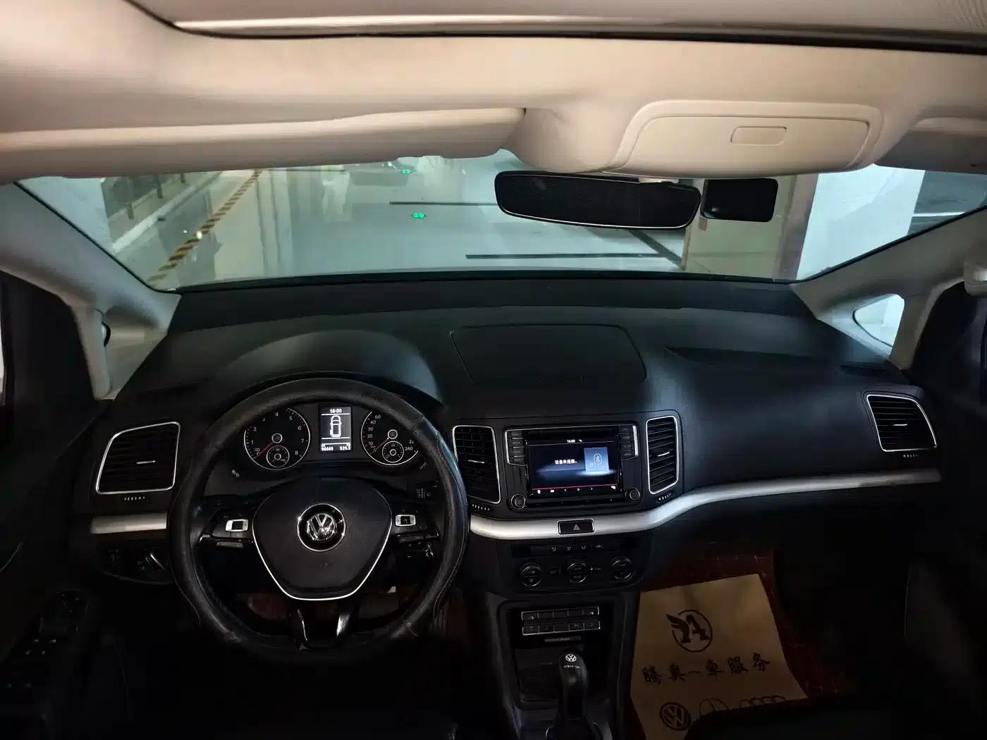 2016 Sharan 380TSI Comfort 7-seater — миниатюра 6
