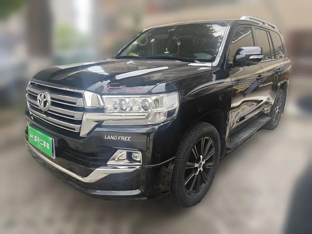 Toyota Land Cruiser  — миниатюра 1