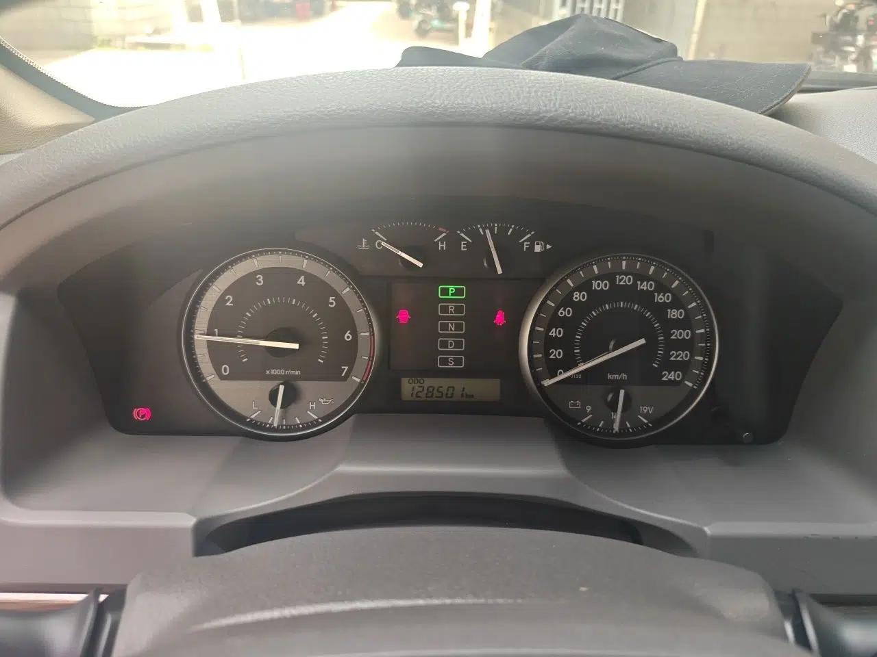 Toyota Land Cruiser  — миниатюра 12