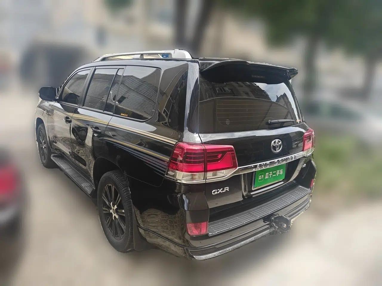 Toyota Land Cruiser  — миниатюра 4