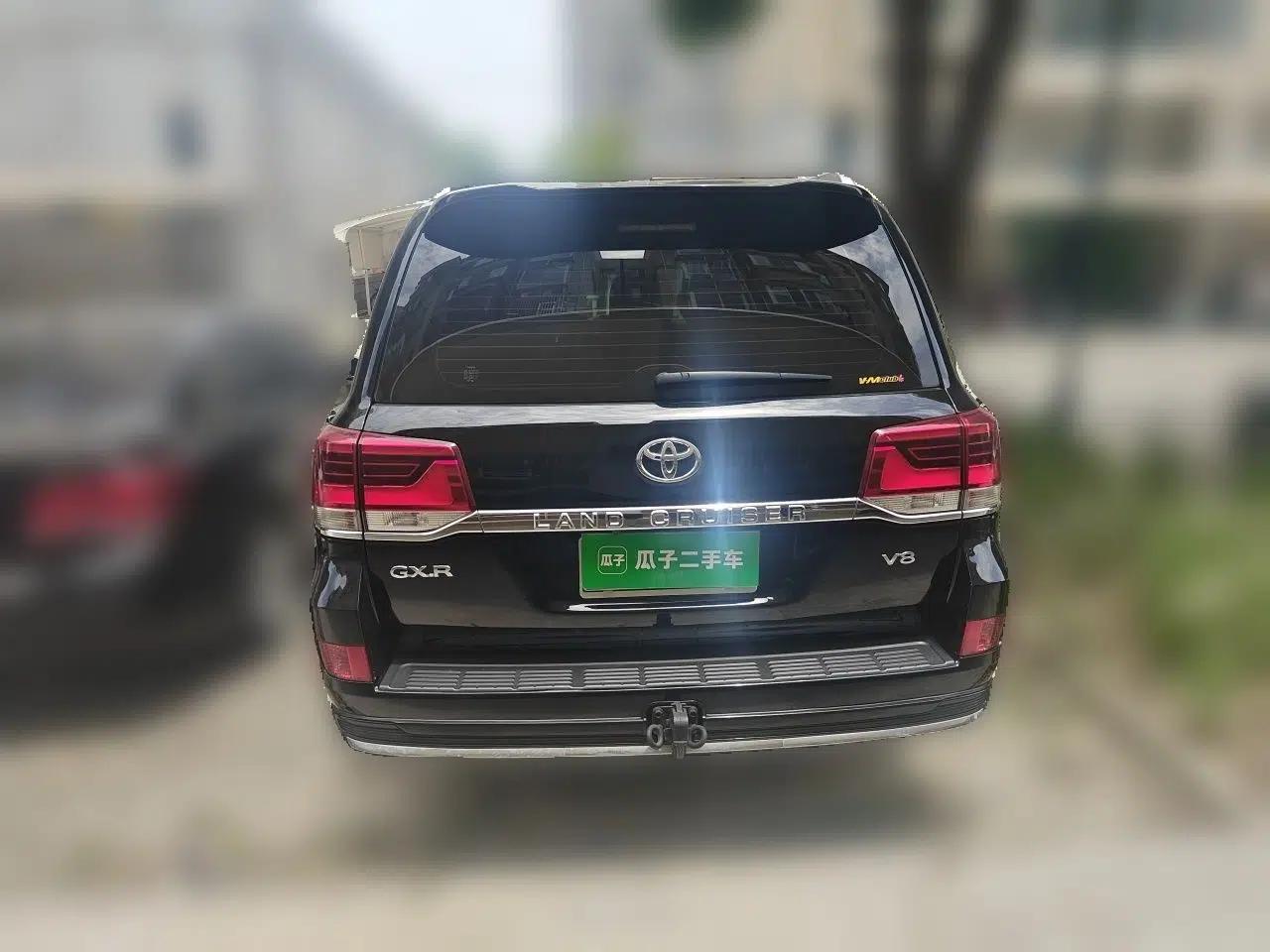 Toyota Land Cruiser  — миниатюра 5