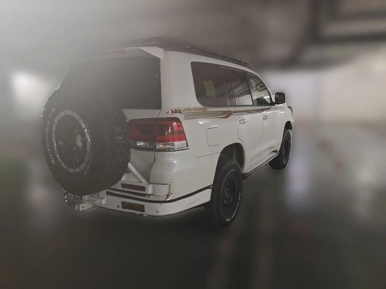 Toyota Land Cruiser  — миниатюра 6