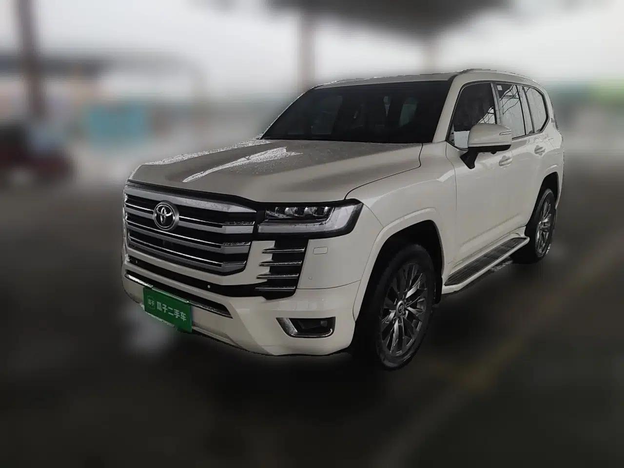 Toyota Land Cruiser  — миниатюра 1