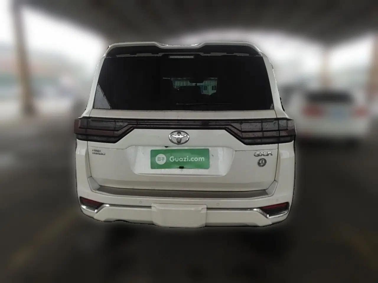 Toyota Land Cruiser  — миниатюра 5