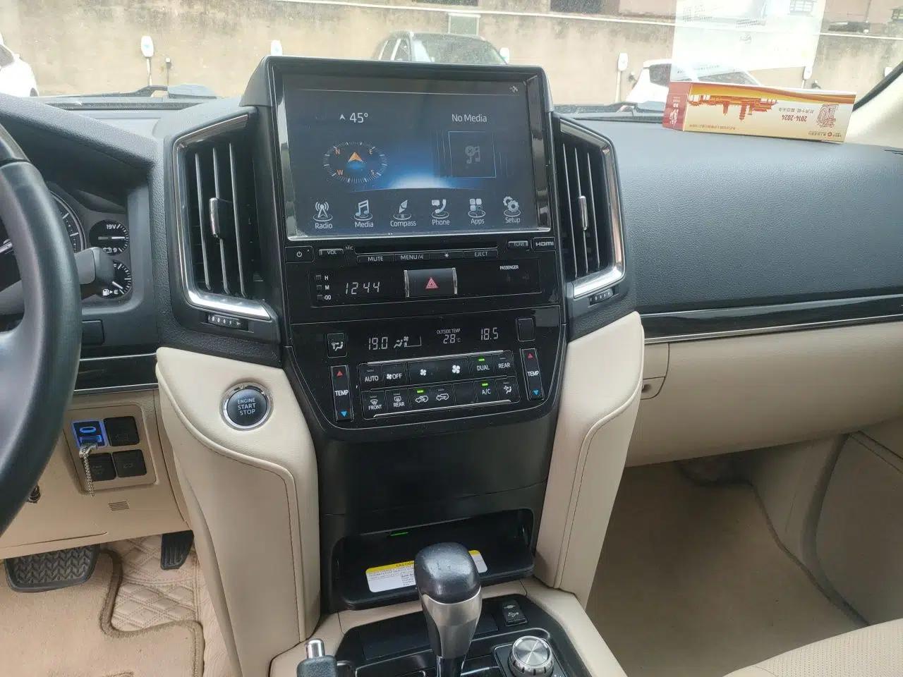 Toyota Land Cruiser  — миниатюра 14